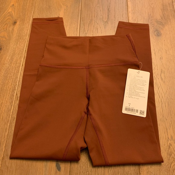 Lululemon Savannah Wunder Train Tight size 4 - Picture 2 of 4